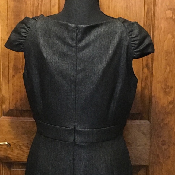 Tahari Petite Sleeveless Dress, Gray, 8P NWOT - Picture 6 of 8